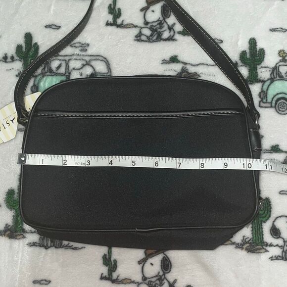 White stag black small messanger crossbody rectangular buckle bag new with tags - Picture 9 of 14